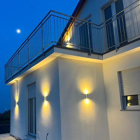 Vila Azure Horizon Sanremo